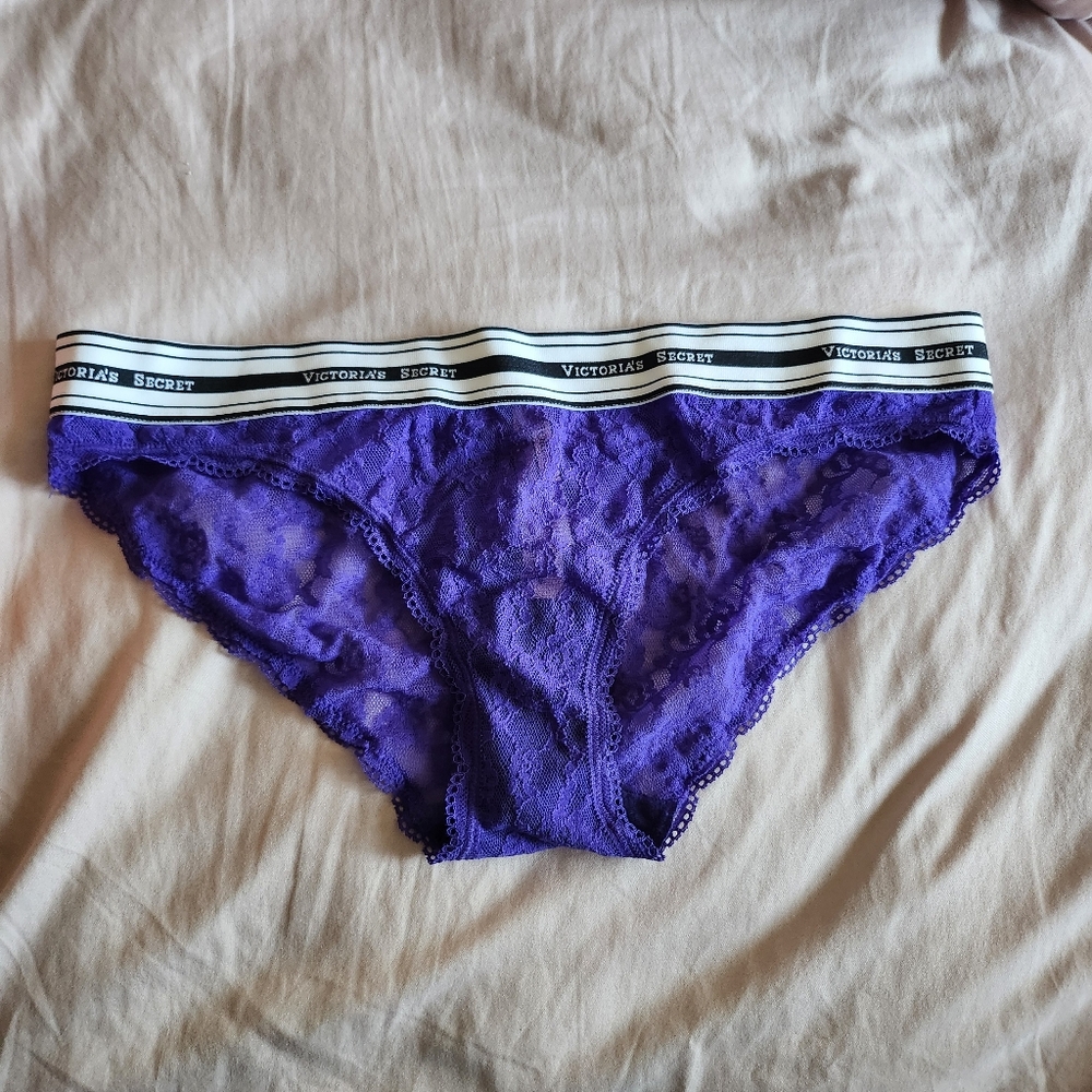 Victoria Lace Panties - New